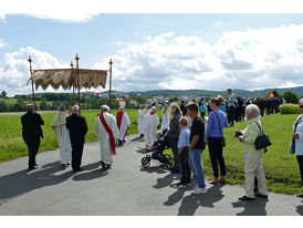 Bittprozession am Pfingstmontag (Foto: Karl-Franz Thiede)